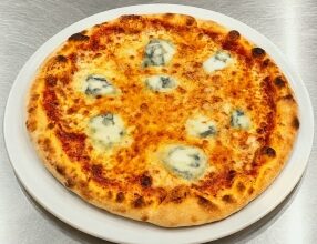 22 Quattro Formaggi