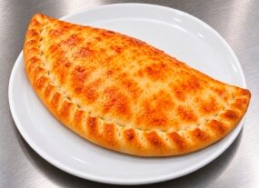 32 Pizza Calzone (zugedeckt)