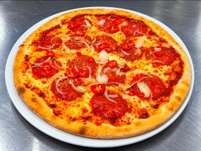 12 Pizza Diavolo