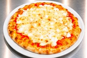 40 Pizza Feta (vegetarisch)