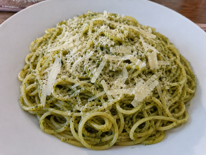 53 Spaghetti Pesto